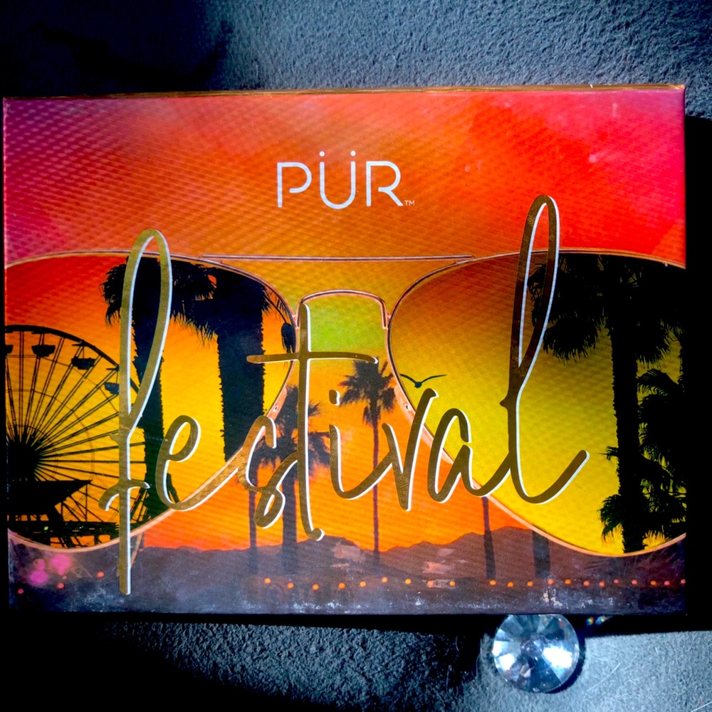 PUR festival palette